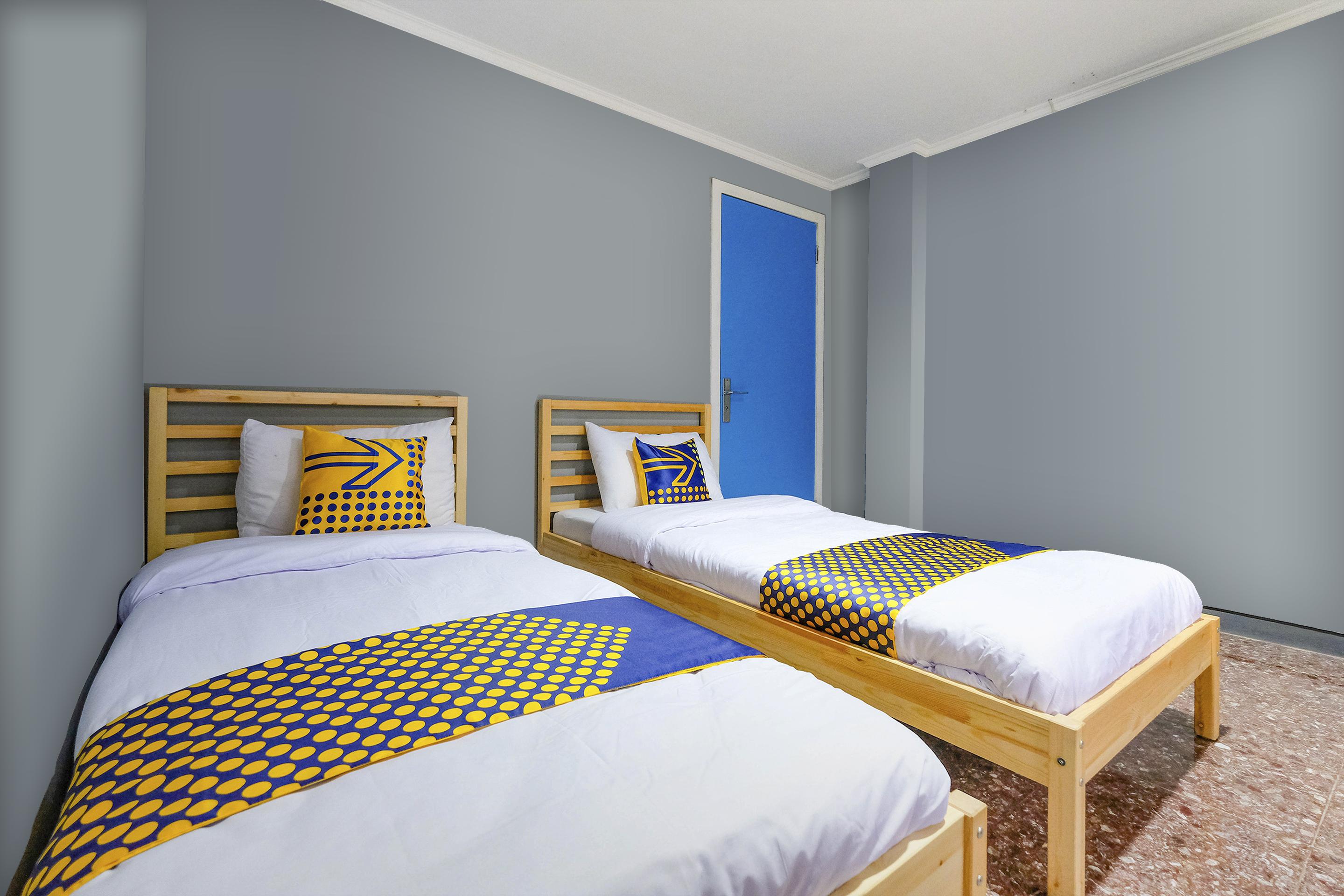 Spot On 2281 Omajo Hotel Semarang Buitenkant foto